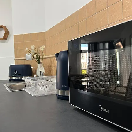 Avenue Palm Eforie 아파트호텔 데포리노드