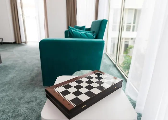 Avenue Palm Eforie 아파트호텔 데포리노드