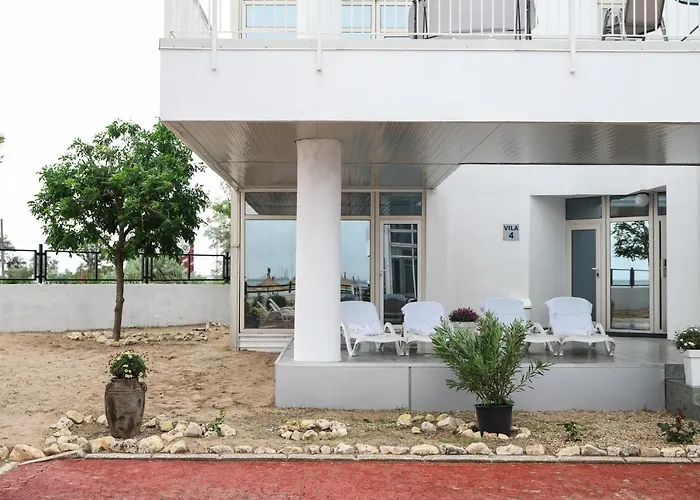 Avenue Palm Eforie 아파트호텔