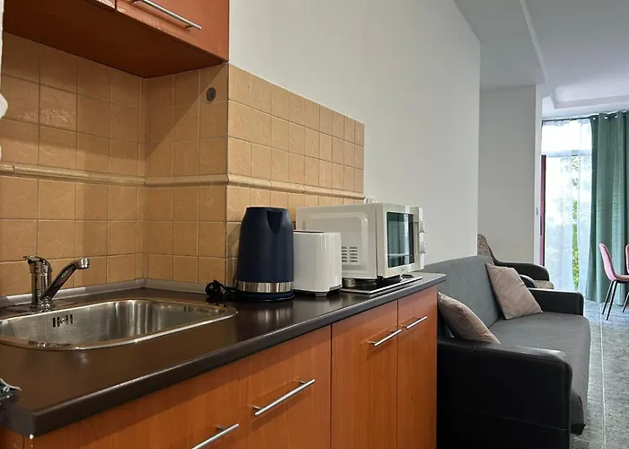 Avenue Palm Eforie 4* 데포리노드