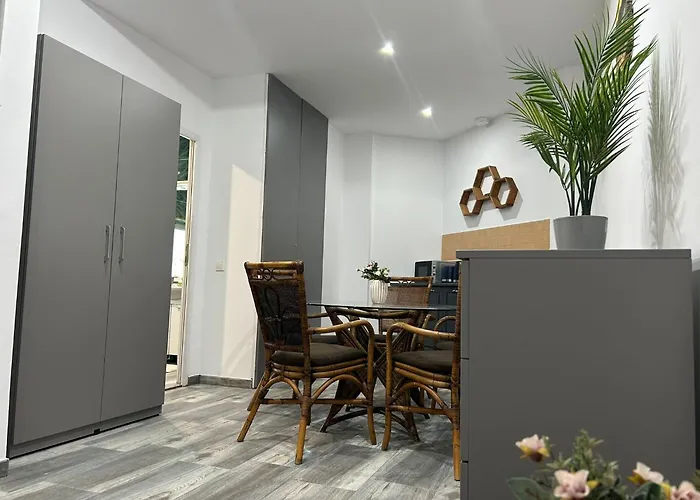 Avenue Palm Eforie 아파트호텔