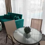 Hotel de apartamente Avenue Palm Eforie - Avenue Hotels