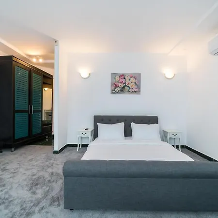 Avenue Palm Aparthotel Eforie Nord
