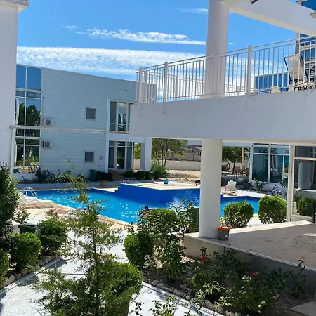 Avenue Palm - Avenue Aparthotel