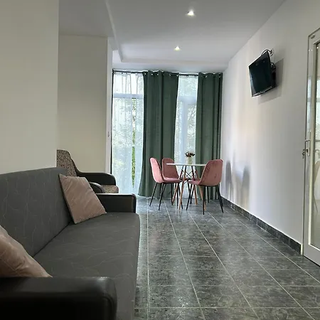 Апарт-отель Avenue Palm - Amazing Sea View 4*