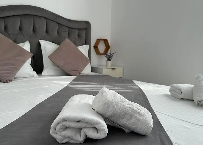 Avenue Palm - Amazing Sea View Aparthotel 4*