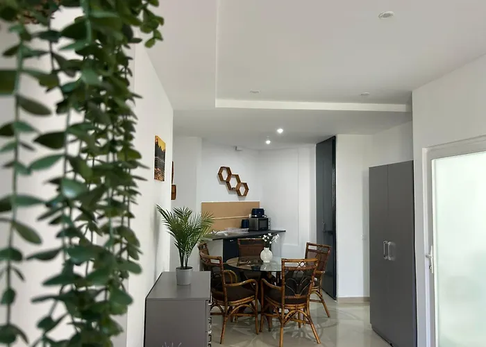 Avenue Palm - Amazing Sea View