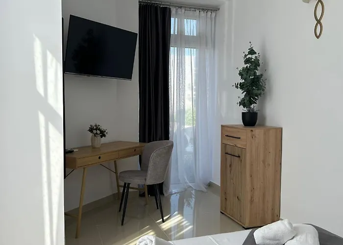 Aparthotel Avenue Palm - Amazing Sea View